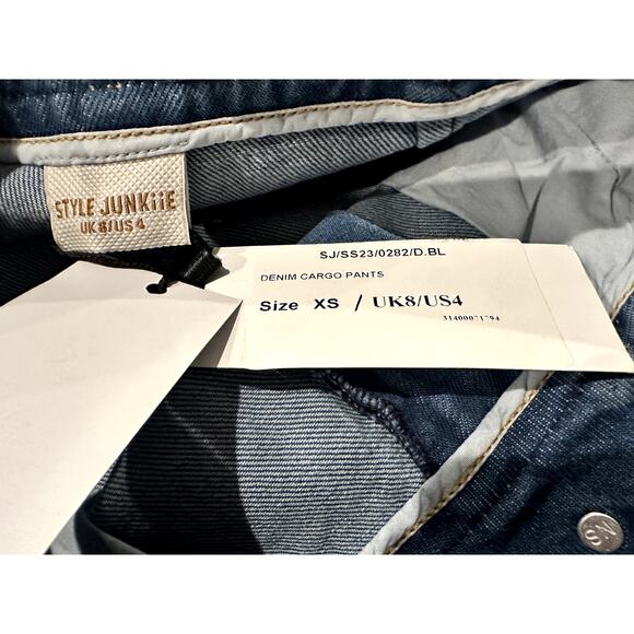 Style Junkie – Denim Cargo Pants – Size 4 (XS) - Picture 3 of 8